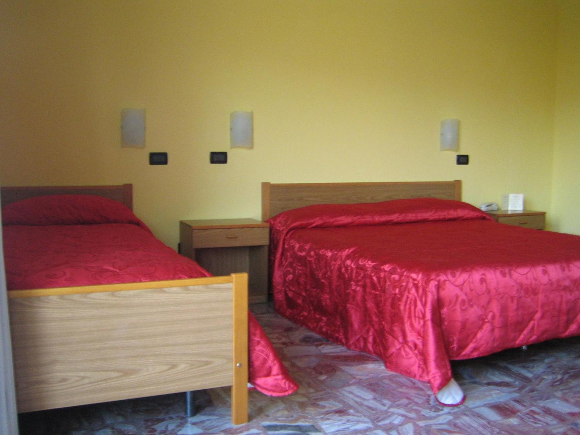Albergo Carpino Mangone  Extérieur photo