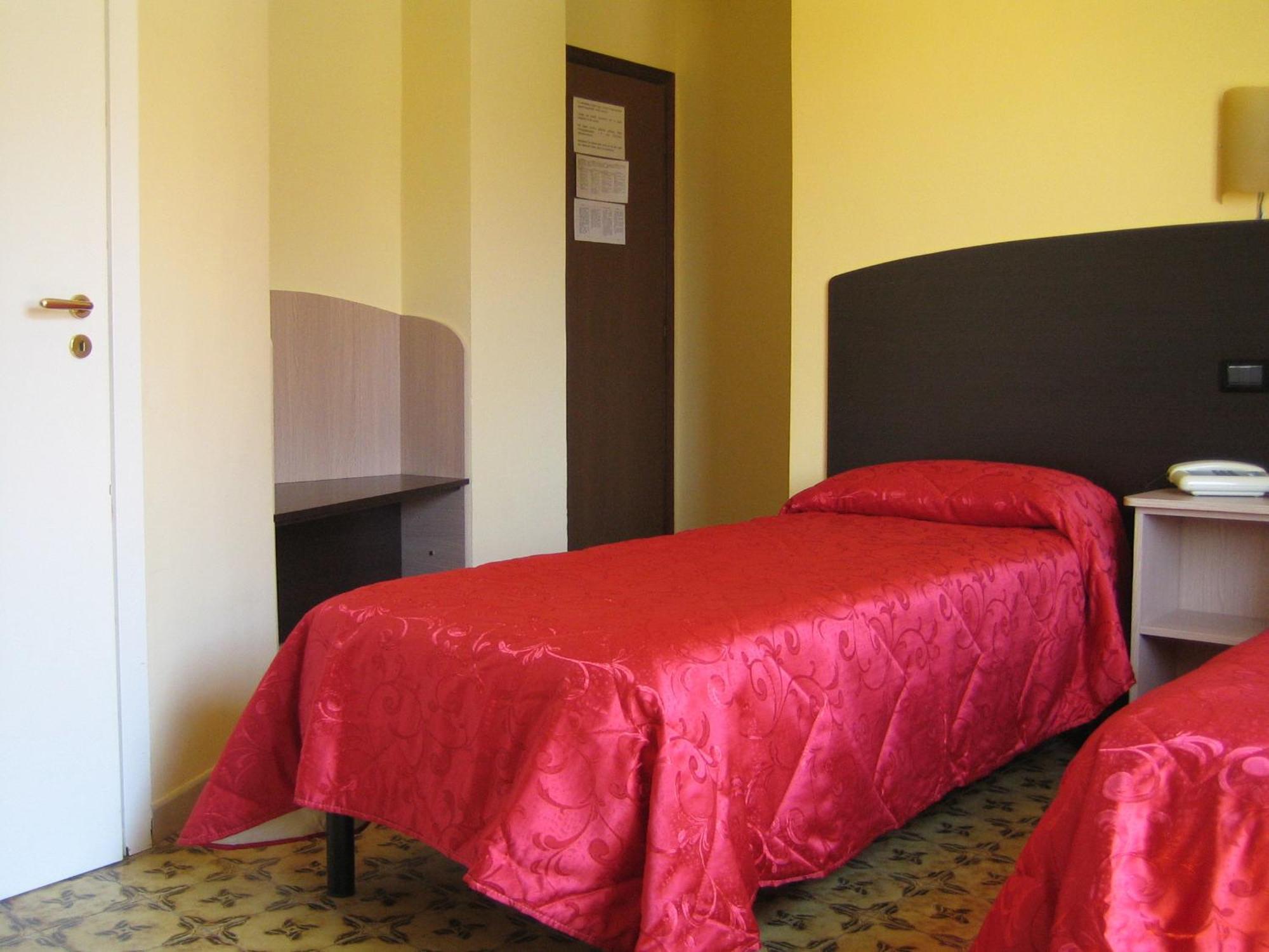 Albergo Carpino Mangone  Extérieur photo