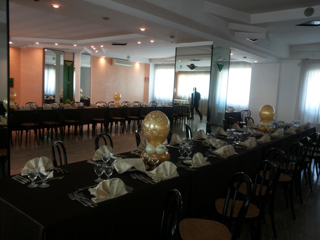 Albergo Carpino Mangone  Extérieur photo