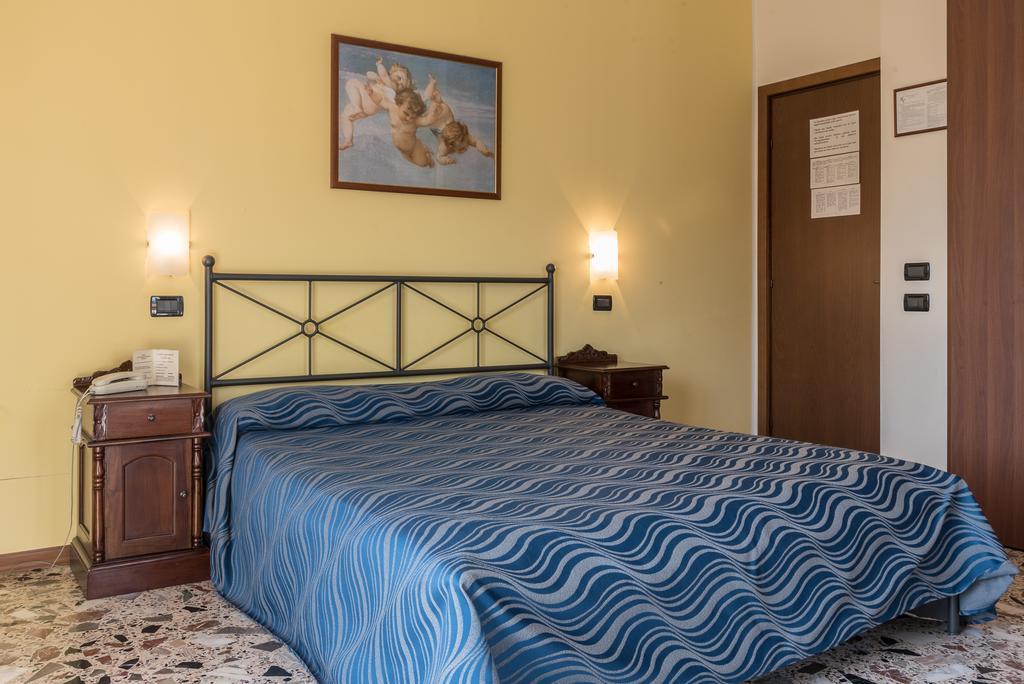 Albergo Carpino Mangone  Extérieur photo