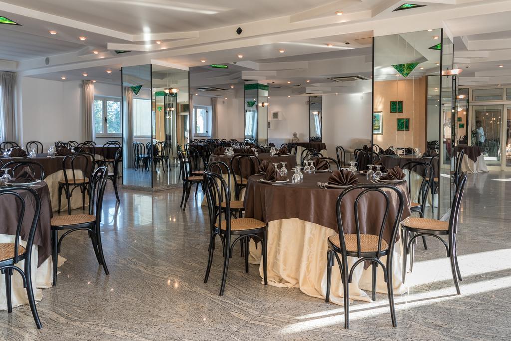Albergo Carpino Mangone  Extérieur photo