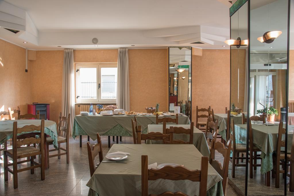 Albergo Carpino Mangone  Extérieur photo