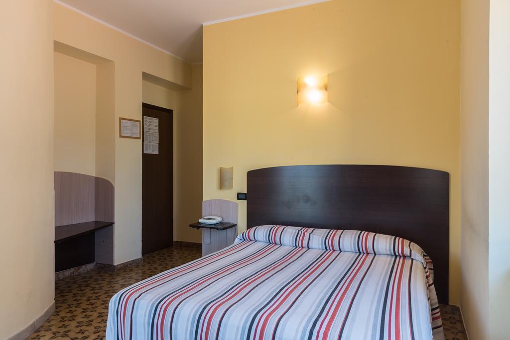 Albergo Carpino Mangone  Extérieur photo